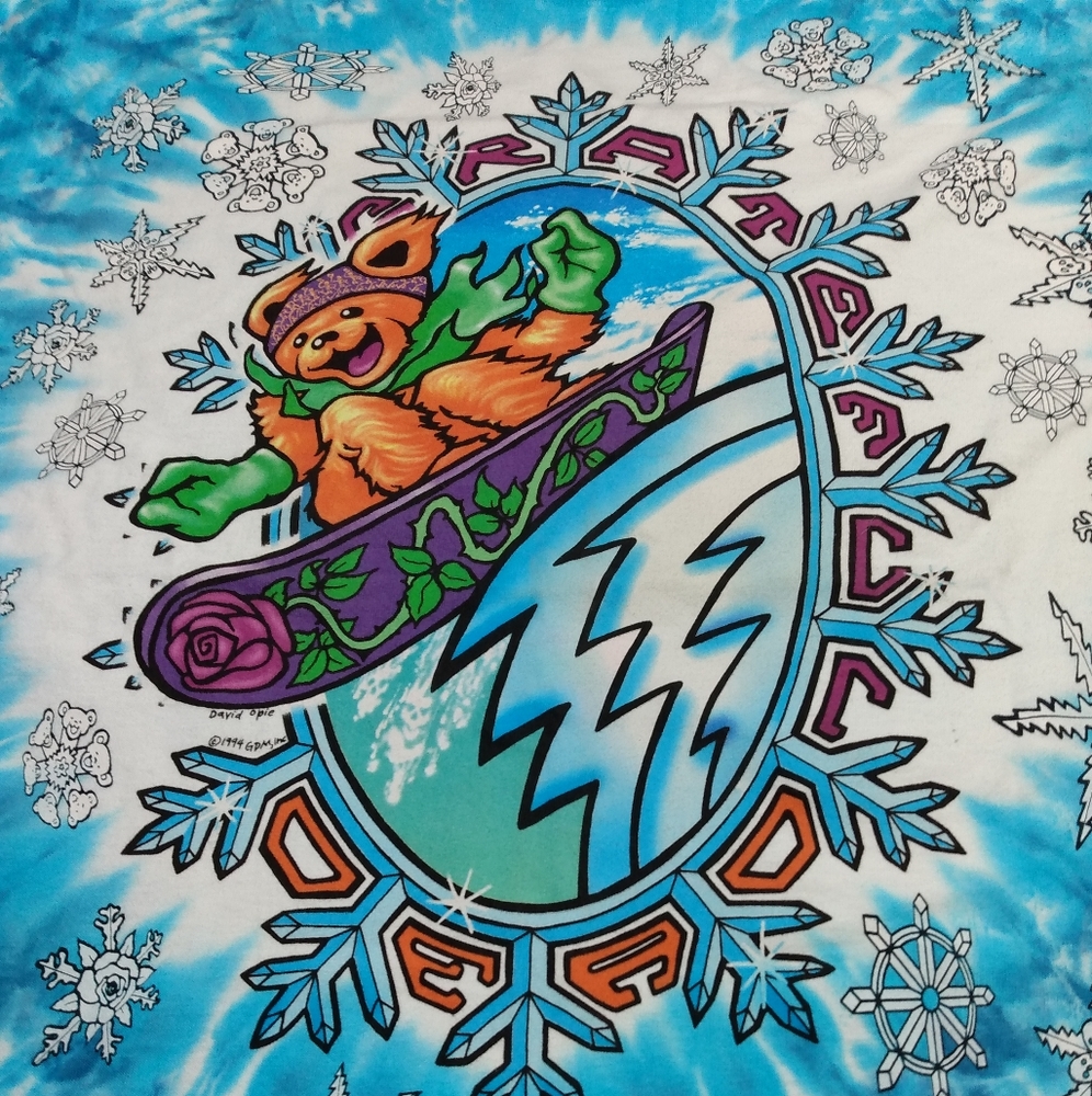 Grateful dead tie dye with snowboarding bears,LIQUID BLUE,size Large,vintage/new